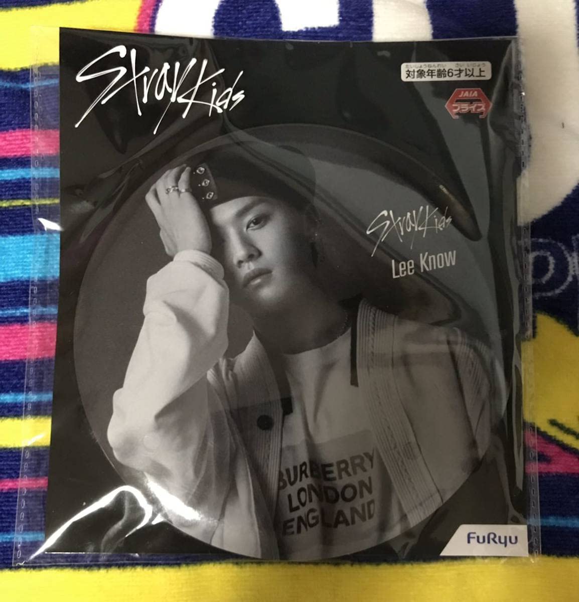 straykids スキズ　リノ　バンチャン　缶バッチ　フライヤー 4個セット リノ StrayKids ストレイキッズ スキズ 缶バッチ 缶